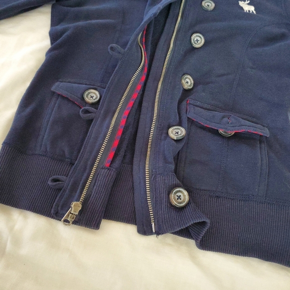 Jacket - Picture 3 of 14